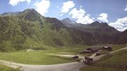 Archived webcam image showing Oberiss Alm in the Stubai Oberberg valley on 26 Jun 2026 at 14:30