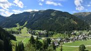 Archiviertes Webcam Bild: Donnersbachwald: Blick auf den Ort und Skigebiet Riesneralm am 26.08.2026 um 12:09 Uhr