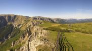 Archiviertes Webcam Bild: Aflenzer Bürgeralm - Bergstation Schönleiten am 29.05.2026 um 16:43 Uhr