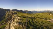 Archiviertes Webcam Bild: Aflenzer Bürgeralm - Bergstation Schönleiten am 29.05.2026 um 18:43 Uhr