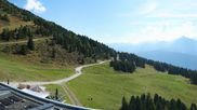 Archiviertes Webcam Bild: Patscherkofel - Bergstation am 04.10.2026 um 14:03 Uhr