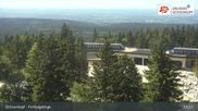 Archiviertes Webcam Bild: Ochsenkopf: Ausblick Asenturm am 28.05.2026 um 13:33 Uhr