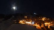 Archived webcam image showing Courchevel - Webcam La Croisette on 2 Apr 2026 at 04:14