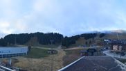 Archiviertes Webcam Bild: Courchevel: Weltcup-Piste Slalom am 11.10.2026 um 08:19 Uhr