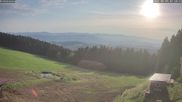 Archived webcam image showing St. Englmar - Hinterwies on 4 May 2026 at 07:12