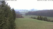 Archiviertes Webcam Bild: Wintersport Arena Holzelfingen - Bergstation Salach-Lifte am 12.04.2026 um 18:43 Uhr