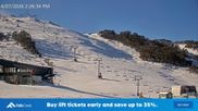 Archived webcam image showing Falls Creek: Scott Chair Base Station on 4 Jul 2026 at 06:05