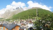 Archiviertes Webcam Bild: Saas Fee: Dorf am 28.05.2026 um 08:43 Uhr