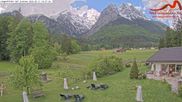Archiviertes Webcam Bild: Grainau: Hotel Längenfelder Hof am 17.05.2026 um 10:21 Uhr