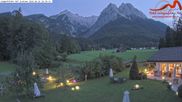 Archiviertes Webcam Bild: Grainau: Hotel Längenfelder Hof am 26.08.2026 um 20:07 Uhr
