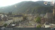 Archiviertes Webcam Bild: Bozen - Blick auf den Waltherplatz am 12.04.2026 um 09:55 Uhr