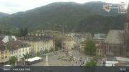 Archiviertes Webcam Bild: Bozen - Blick auf den Waltherplatz am 12.04.2026 um 19:15 Uhr
