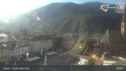 Archiviertes Webcam Bild: Bozen - Blick auf den Waltherplatz am 20.09.2026 um 09:21 Uhr