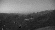 Archived webcam image showing Pelvoux Vallouise - Top station Préron on 20 Jun 2026 at 04:46