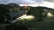 Archiviertes Webcam Bild: Tauplitz - Haus Alpin am Lawinensteinlift am 22.09.2026 um 00:51 Uhr