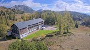 Archiviertes Webcam Bild: Tauplitz - Haus Alpin am Lawinensteinlift am 15.10.2026 um 10:06 Uhr