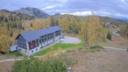 Archived webcam image showing Tauplitz - Haus Alpin at the Lawinenstein chairlift on 21 Oct 2026 at 08:04