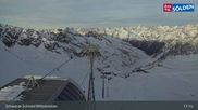 Archiviertes Webcam Bild: Sölden - Schwarze Schneid Mittelstation am 26 Feb 2026 um 21:26 Uhr