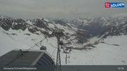 Archiviertes Webcam Bild: Sölden - Schwarze Schneid Mittelstation am 12.04.2026 um 15:55 Uhr