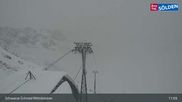 Archiviertes Webcam Bild: Sölden - Schwarze Schneid Mittelstation am 10.06.2026 um 11:21 Uhr