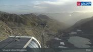 Archiviertes Webcam Bild: Sölden - Schwarze Schneid Mittelstation am 28.08.2026 um 08:57 Uhr