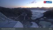 Archiviertes Webcam Bild: Sölden - Schwarze Schneid Mittelstation am 12.10.2026 um 07:18 Uhr