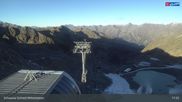 Archived webcam image showing Sölden - Schwarze Schneid Gondola on 12 Oct 2026 at 17:58