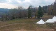 Archiviertes Webcam Bild: Nowa Osada - Bergstation Sessellift am 16.04.2026 um 16:09 Uhr