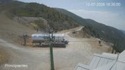 Archived webcam image showing Valdezcaray - Ski lift Principantes on 12 Jul 2026 at 16:42