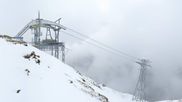 Archived webcam image showing Mayrhofen - Top station 150er Tux on 21 May 2026 at 08:12