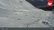 Archiviertes Webcam Bild: Axamer Lizum - Bergstation Karleitenbahn am 26 Feb 2026 um 13:56 Uhr