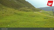 Archiviertes Webcam Bild: Axamer Lizum - Bergstation Karleitenbahn am 21.07.2026 um 08:43 Uhr