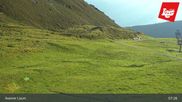 Archived webcam image showing Axamer Lizum - Karleiten lift and Snow Park on 9 Aug 2026 at 07:02