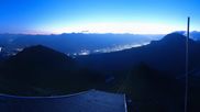 Archiviertes Webcam Bild: Axamer Lizum: Hoadl-Haus und Bergstation Olympiabahn am 24.07.2026 um 04:17 Uhr