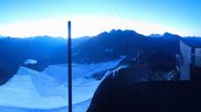 Archiviertes Webcam Bild: Schnalstaler Gletscher - Aussichtsplattform Grawandspitze am 12.07.2026 um 04:58 Uhr