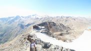 Archiviertes Webcam Bild: Schnalstaler Gletscher - Aussichtsplattform Grawandspitze am 12.07.2026 um 16:58 Uhr