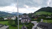 Archiviertes Webcam Bild: Gröbming: Blick auf Kirche und Panoramabad am 21.07.2026 um 14:23 Uhr