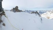 Archived webcam image showing Hintertux Glacier - Top station Gefrorene Wand on 4 May 2026 at 07:03