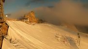 Archiviertes Webcam Bild: Hintertuxer Gletscher - Bergstation Gefrorene Wand am 12.07.2026 um 20:41 Uhr