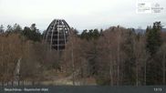 Archiviertes Webcam Bild: Neuschönau - Nationalparkzentrum Hans-Eisemann- Haus am 12.04.2026 um 13:57 Uhr