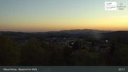 Archiviertes Webcam Bild: Neuschönau - Nationalparkzentrum Hans-Eisemann- Haus am 30.04.2026 um 21:02 Uhr