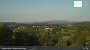 Archiviertes Webcam Bild: Neuschönau - Nationalparkzentrum Hans-Eisemann- Haus am 30.07.2026 um 07:46 Uhr