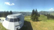 Archiviertes Webcam Bild: Gstaad - Bergstation Saanen-Eggli Sesselbahn am 12.07.2026 um 16:09 Uhr