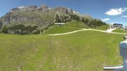 Archiviertes Webcam Bild: Arabba - Bergrestaurant Rifugio Burz am 12.07.2026 um 12:29 Uhr