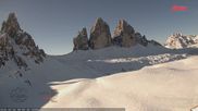 Archiviertes Webcam Bild: Dreizinnenhütte Südtirol: Blick auf die 3 Zinnen am 26 Feb 2026 um 08:10 Uhr