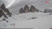 Archiviertes Webcam Bild: Dreizinnenhütte Südtirol: Blick auf die 3 Zinnen am 12.04.2026 um 08:59 Uhr