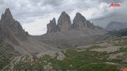 Archiviertes Webcam Bild: Dreizinnenhütte Südtirol: Blick auf die 3 Zinnen am 30.06.2026 um 08:10 Uhr