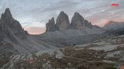Archiviertes Webcam Bild: Dreizinnenhütte Südtirol: Blick auf die 3 Zinnen am 02.10.2026 um 07:39 Uhr