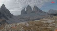 Archiviertes Webcam Bild: Dreizinnenhütte Südtirol: Blick auf die 3 Zinnen am 02.10.2026 um 10:39 Uhr