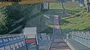 Archiviertes Webcam Bild: Willingen Skisprungschanze: Blick vom Adlerhorst am 12.07.2026 um 07:19 Uhr